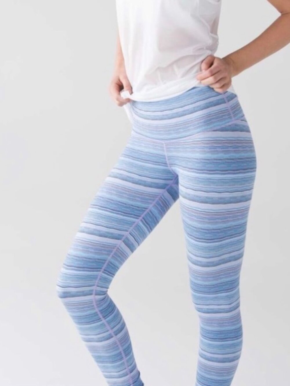Lululemon Wunder Under Hi-Rise Blue & Lilac Striped Tights/Leggings I Size 4